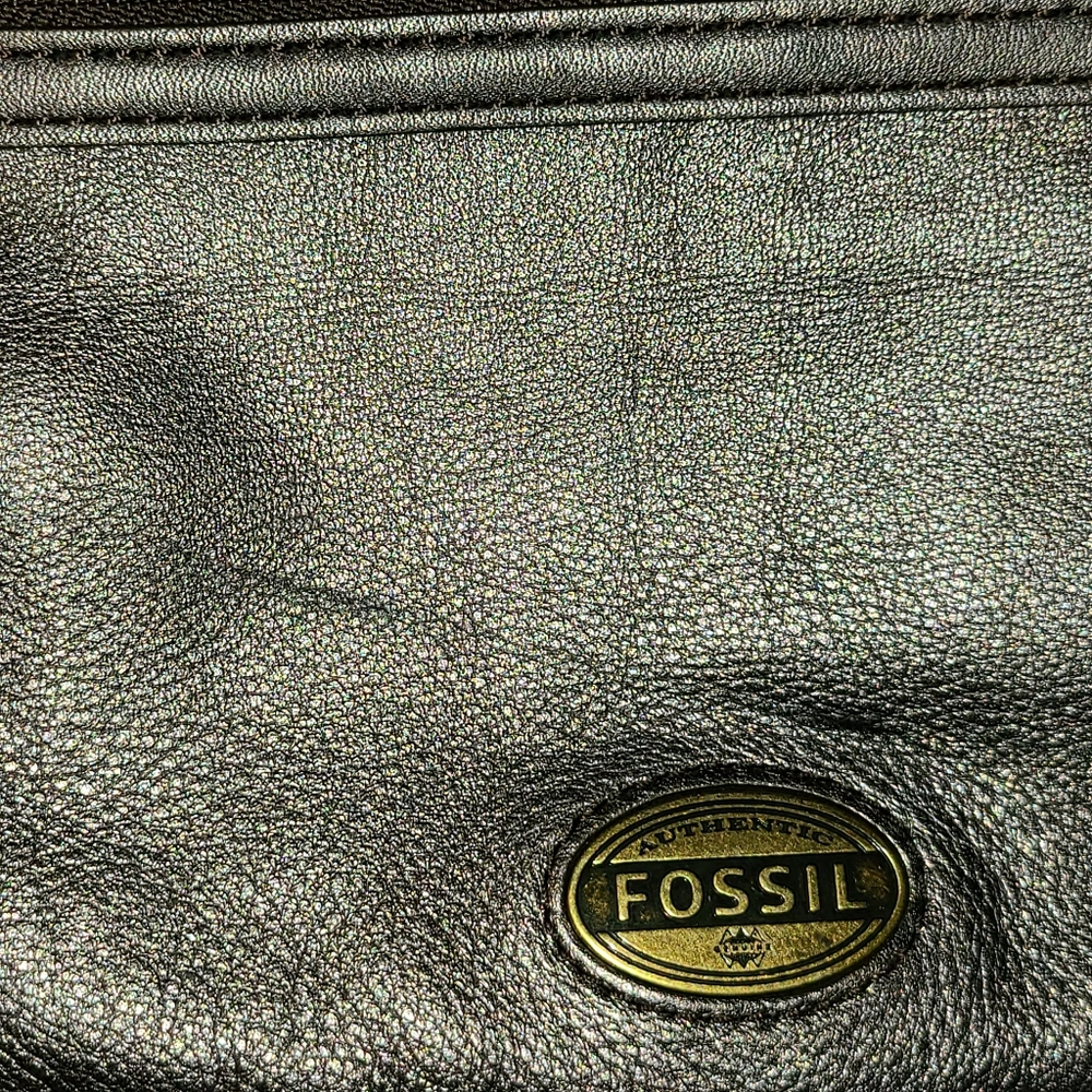 Fossil metallic cowhide leather crossbody bag - Picture 8 of 8